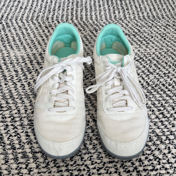 Tiger Onitsuka Shoes, US women’s size 11 - Picture 2 of 9